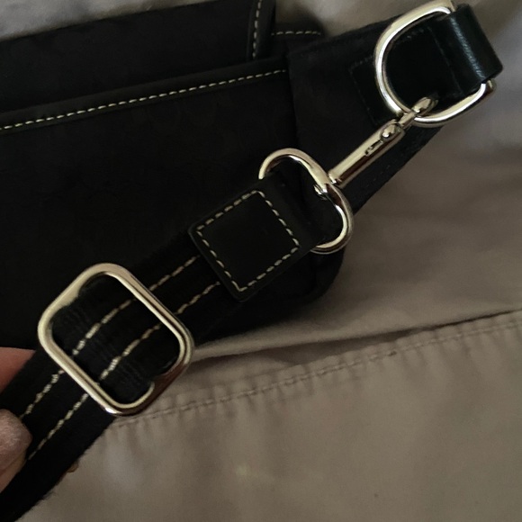 Coach y2K Signature Belt Bag EUC - Picture 4 of 10